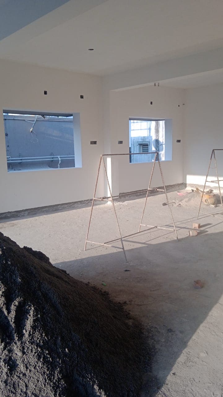 Image 5 of Painting and plastering work